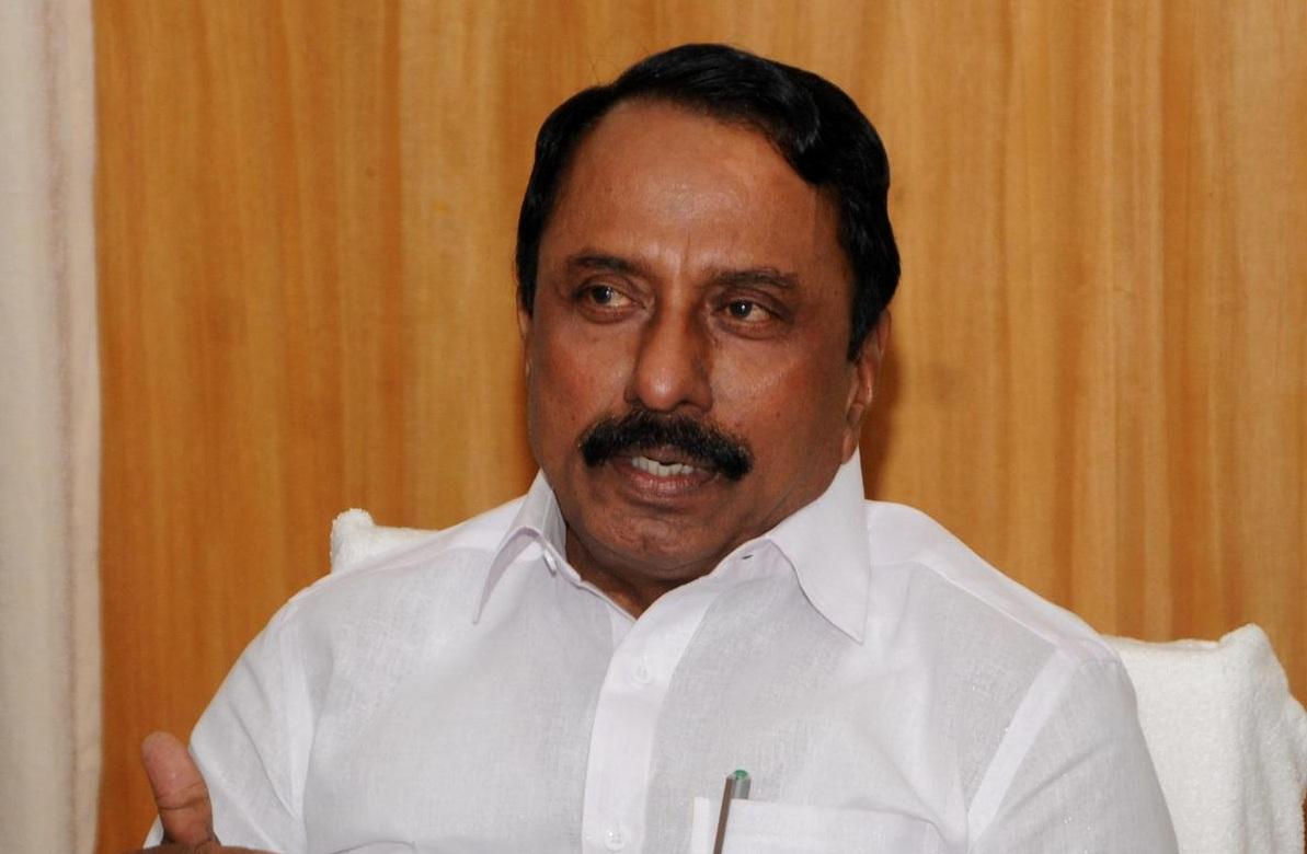 அதிமுகவில் இருந்து முன்னாள் அமைச்சர் செங்கோட்டையன் நீக்கம் — முழு விவரம்