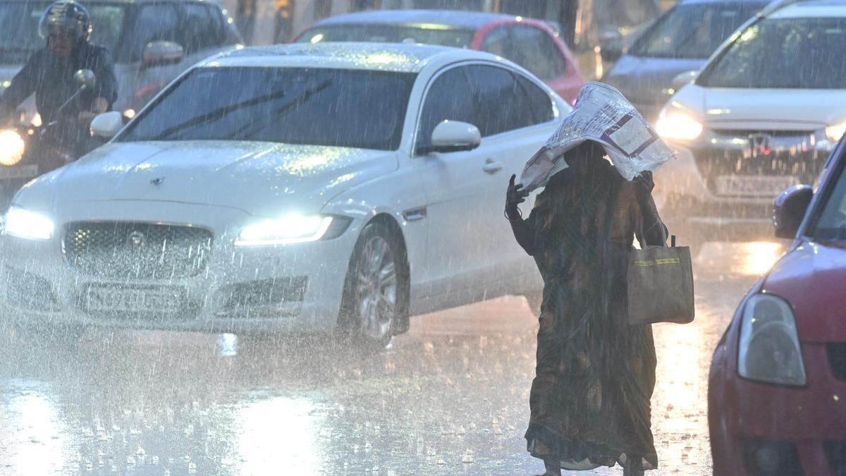 தமிழகத்தில் நவ.16 முதல் 3 நாட்களுக்கு கனமழை: வானிலை ஆய்வு மையம்