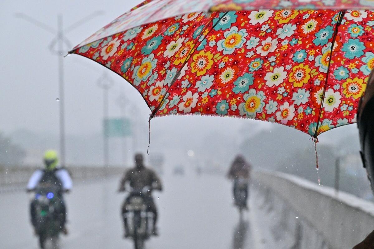 காற்றழுத்த தாழ்வு: நவம்பர் 23, 24 தேதிகளில் வட மாவட்டங்கள் மற்றும் டெல்டாவில் கன மழை என எச்சரிக்கை