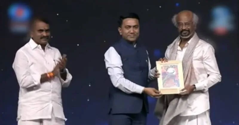 நடிகர் ரஜினிகாந்த் வாழ்நாள் சாதனையாளராகக் கவுரவிப்பு பெற்றார்