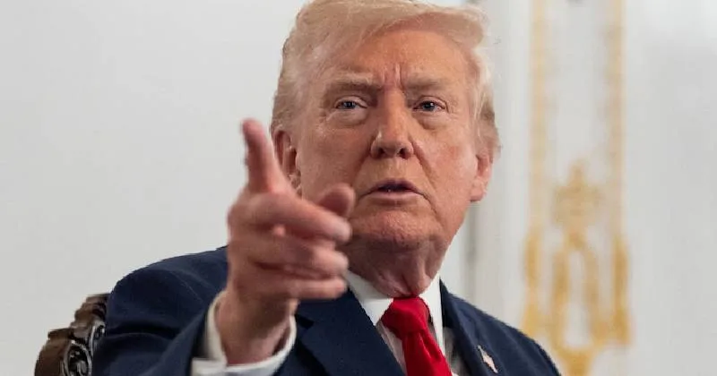 வெனிசுலா வான்வெளியைத் தவிர்க்குமாறு விமான நிறுவனங்களுக்கு டிரம்ப் கடும் எச்சரிக்கை!