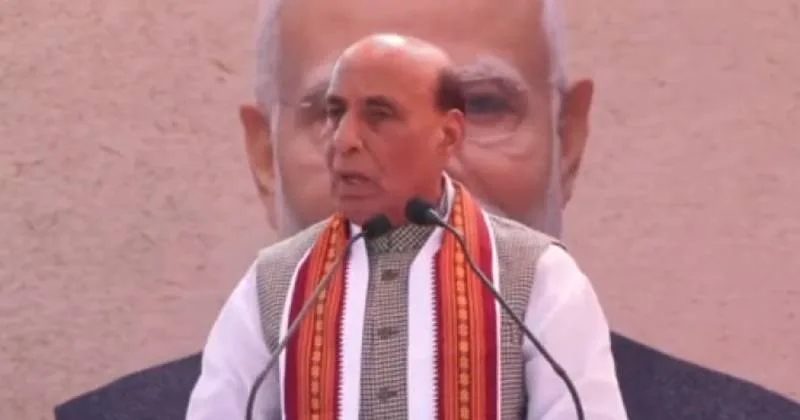 அயோத்தியில் பாபர் மசூதி அமைக்க நேரு முயன்றார் என ராஜ்நாத் சிங் குற்றச்சாட்டு