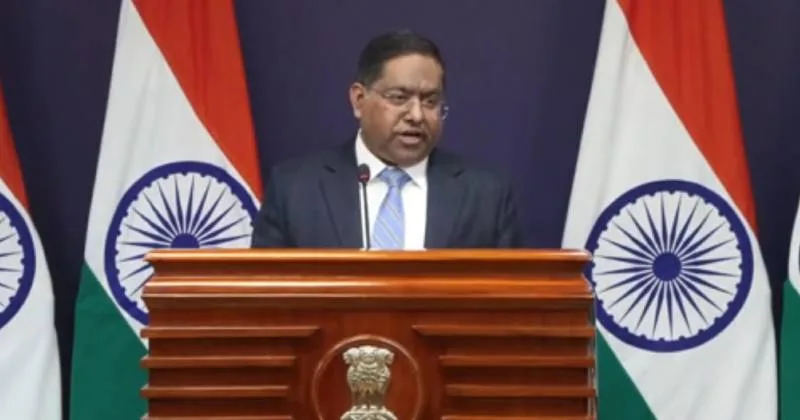  “பாகிஸ்தானும் ஜனநாயகமும் ஒரே பாதையில் செல்ல முடியாது” – இந்திய வெளியுறவு அமைச்சகம்