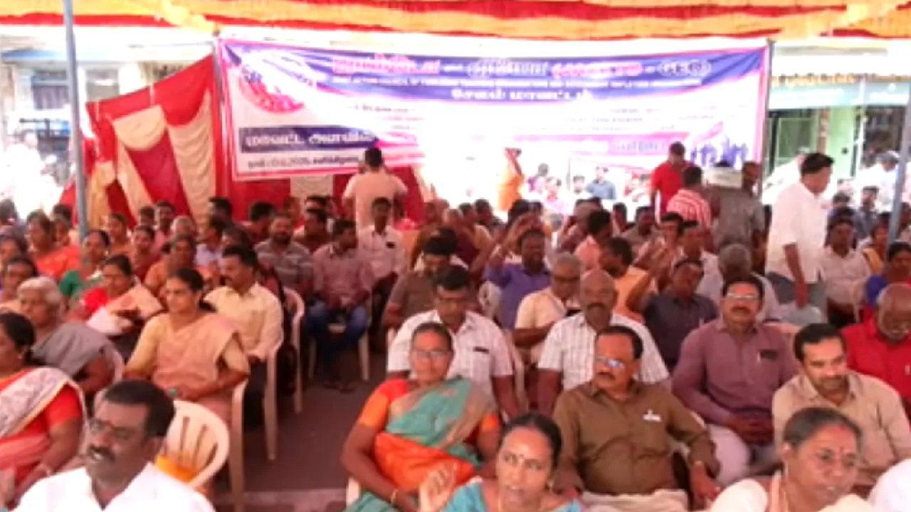 சேலத்தில் ஜாக்டோ–ஜியோ அமைப்பினர் உண்ணாவிரத போராட்டம்