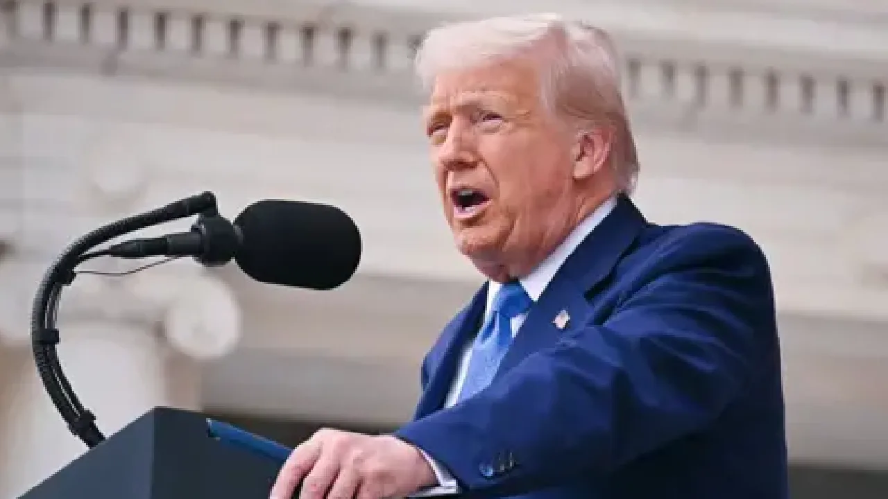 கடந்த 7 மாதங்களில் அமெரிக்காவில் சட்டவிரோத குடியேற்றம் இல்லை – அதிபர் டிரம்ப் அறிவிப்பு