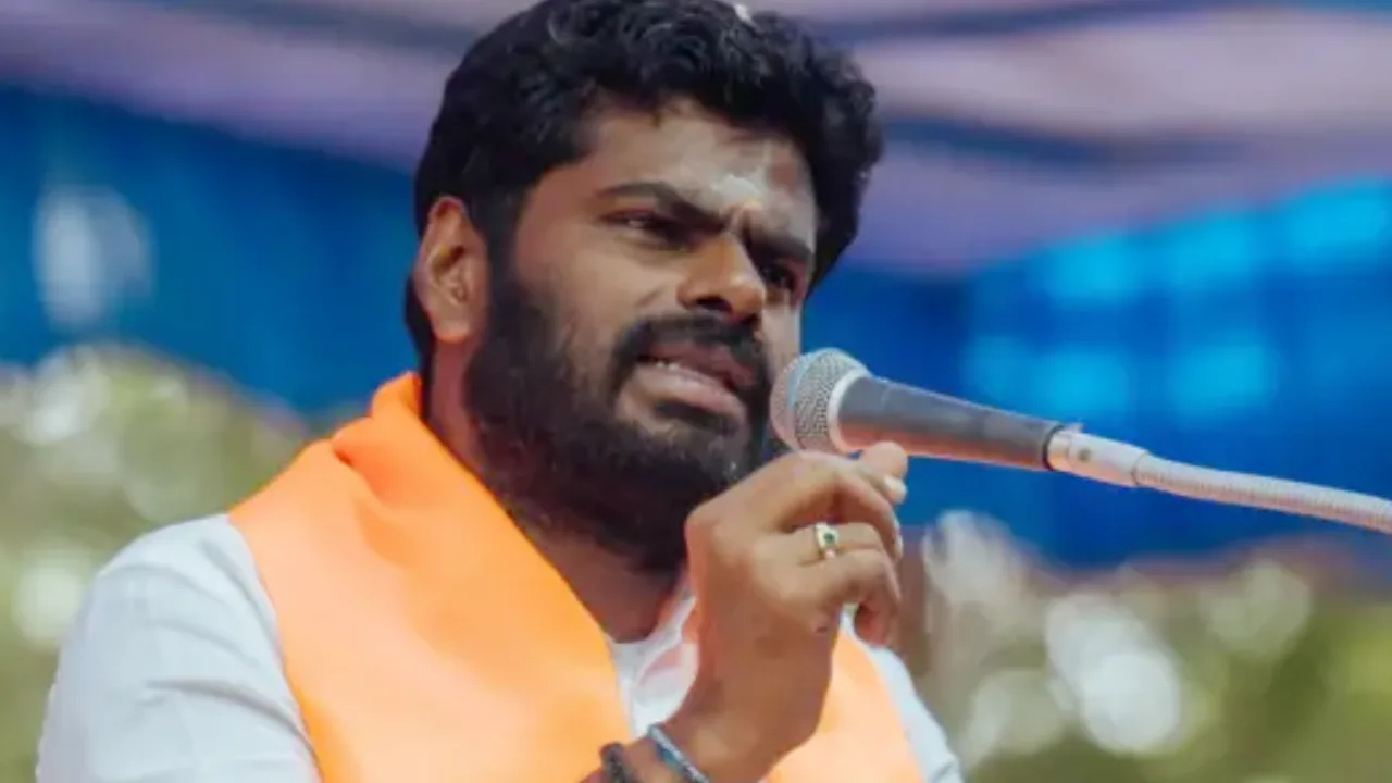 தமிழ் மொழியை முன்வைத்து திமுக அரசியல் நாடகம் நடத்துகிறது