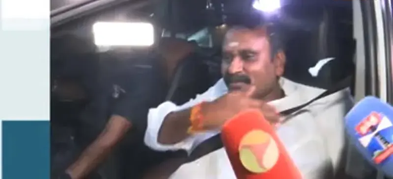 பிரதமர் வருகை: எடப்பாடி பழனிசாமியுடன் நயினார் நாகேந்திரன், எல். முருகன் சந்திப்பு