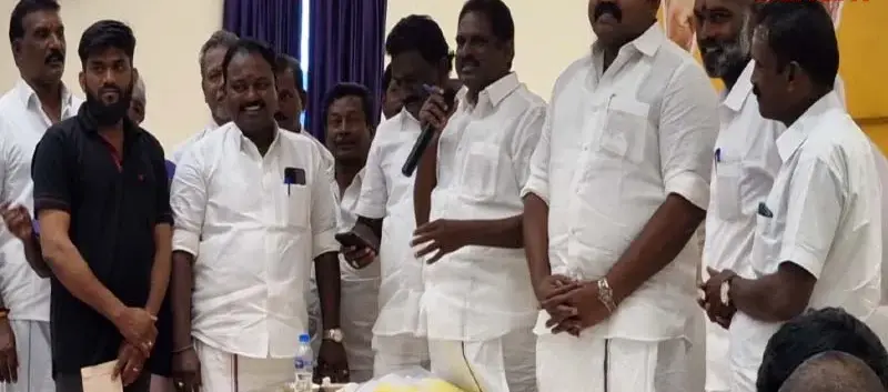 திமுக கருத்துக்கேட்பு கூட்டத்தில் நிர்வாகியின் குற்றச்சாட்டு – சங்கரன்கோவிலில் பரபரப்பு