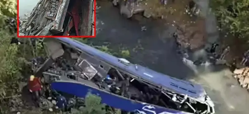 நேபாளத்தில் கோர விபத்து: ஆற்றில் பேருந்து கவிழ்ந்து 17 பேர் பலி – மீட்புப்பணிகள் தீவிரம்!