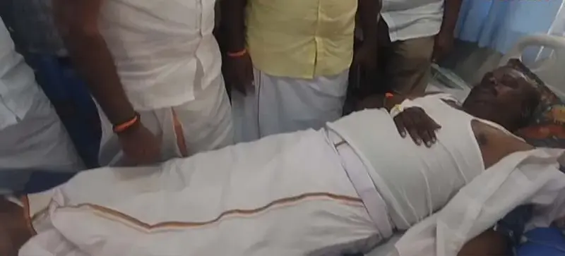 பாஜக மாவட்ட துணைத் தலைவரை வீடு புகுந்து வெட்டிய மர்ம கும்பல்