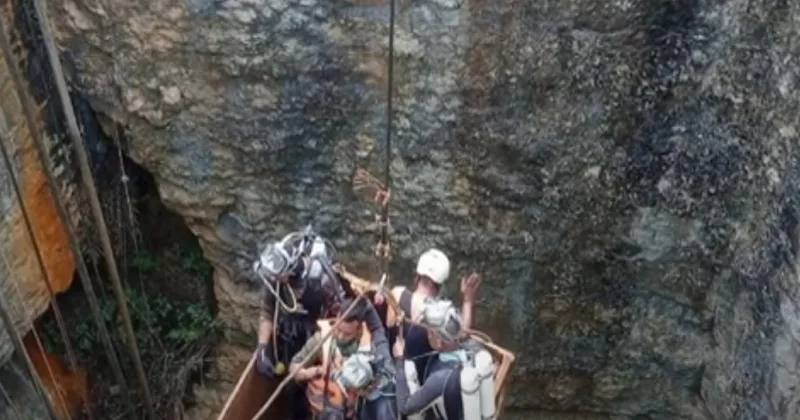 மேகாலயாவில் சட்டத்திற்கு புறம்பான நிலக்கரி சுரங்கத்தில் வெடிப்பு – 18 பேர் உயிரிழப்பு