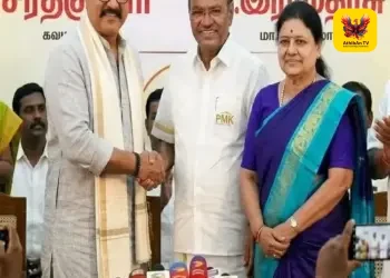 தமிழக அரசியலில் புதிய திருப்பம்: பாஜகவை விட்டு வெளியேறுகிறாரா சரத்குமார்?