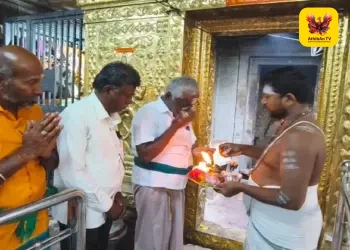 மேலூர் சுயேச்சை வேட்பாளர் முருகன் தீவிர வாக்கு சேகரிப்பு: 18 பட்டி அம்பலகாரர்களிடம் ஆதரவு திரட்டினார்!