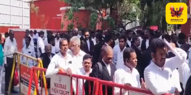 தமிழ்நாடு – புதுச்சேரி பார் கவுன்சில் தேர்தல்: 81 சதவீத வாக்குகள் பதிவு – ஏப்ரல் 3-ல் வாக்கு எண்ணிக்கை!