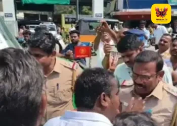பரப்புரை வாகனம் நிறுத்தம்: சேலத்தில் போலீசாருக்கும் நாம் தமிழர் கட்சியினருக்கும் இடையே கடும் வாக்குவாதம்!