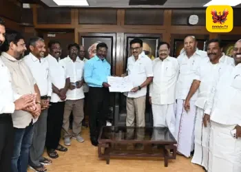 திமுக கூட்டணியில் விசிக-வுக்கு 8 தொகுதிகள் ஒதுக்கீடு: இழுபறிக்குப் பின் உடன்பாடு – திருமாவளவன் கையெழுத்து!