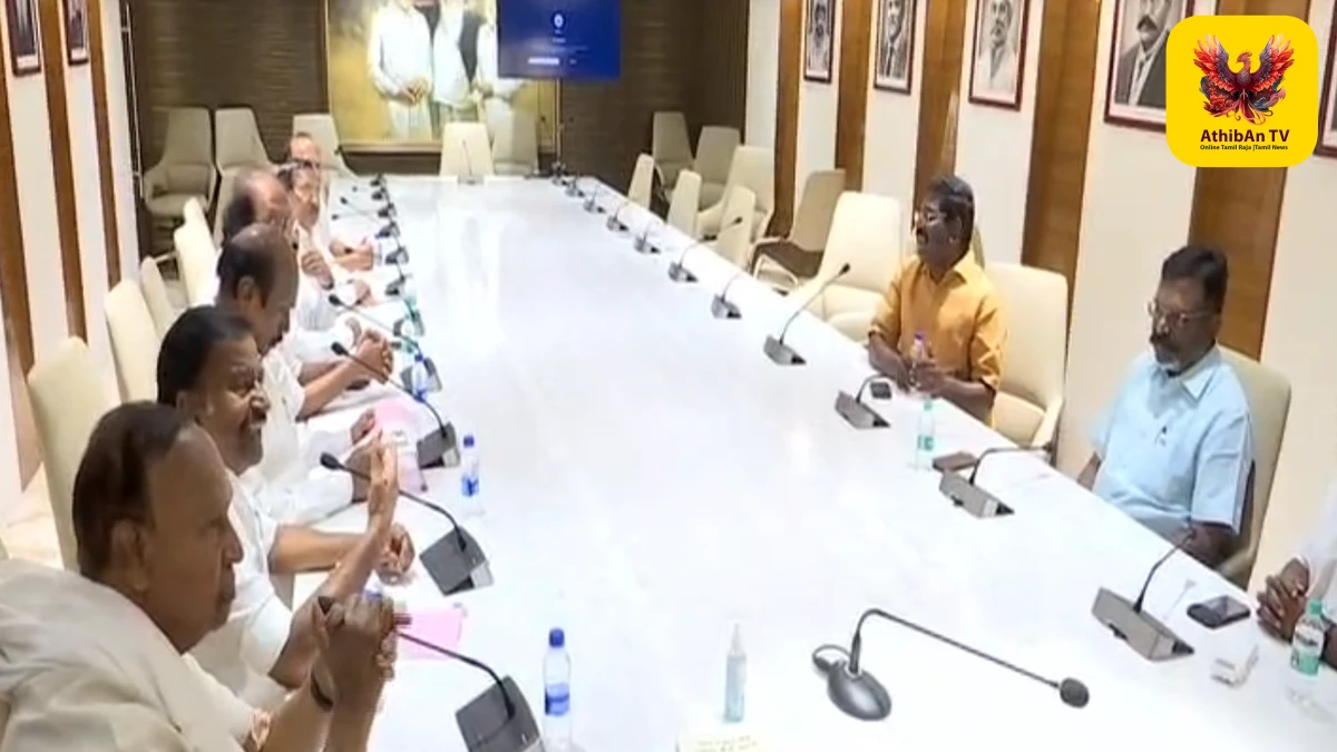 “2026 தேர்தல் ஒரு சமூக நீதிப் போர்”: திமுக கூட்டணியில் திருமாவளவன் உறுதி!