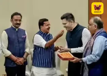 ஆம் ஆத்மி கூடாரத்தில் நிலநடுக்கம்: ராகவ் சதா உட்பட 7 எம்.பி.க்கள் விலகல் – 3 பேர் பாஜகவில் இணைந்தனர்!