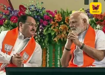 பெண்களுக்கு மாதம் ரூ.3,000; 6 மாதங்களில் பொது சிவில் சட்டம்: மேற்குவங்கத்தை அதிரவைக்கும் பாஜக தேர்தல் அறிக்கை!