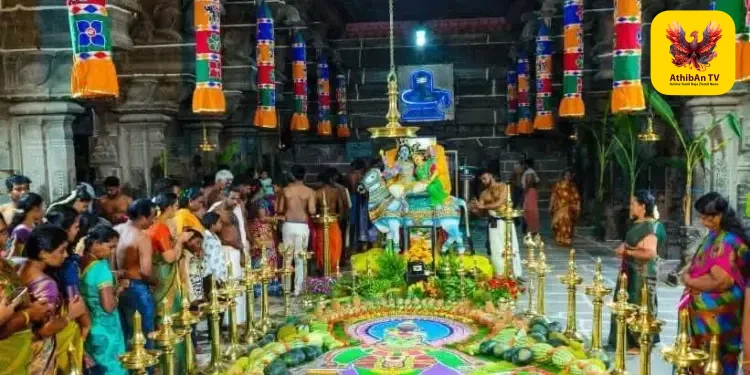 சுசீந்தரம் தாணுமாலய சுவாமி கோயிலில் சித்திரை விசு கனி காணுதல்: ஆயிரக்கணக்கான பக்தர்கள் வழிபாடு!