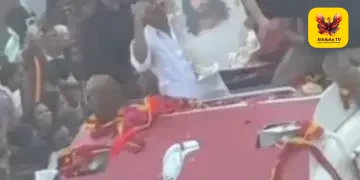 தவெக தலைவர் விஜய்யின் அரசியல் நகர்வுகள்: மத அடையாள அரசியலா? சமூக வலைதளங்களில் வெடிக்கும் விவாதம்