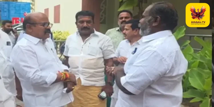 தேர்தல் முடிவுகளுக்காகக் காத்திருப்பு: பழனி முருகன் கோயிலில் அதிமுக மற்றும் தவெக தலைவர்கள் சிறப்பு வழிபாடு!