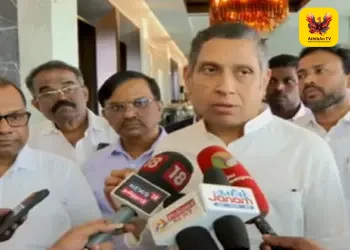 “காங்கிரஸ் தலைமையின் ஒப்புதலுடன்தான் விஜய்யைச் சந்தித்தேன்” – பிரவீன் சக்கரவர்த்தி அதிரடிப் பேட்டி!