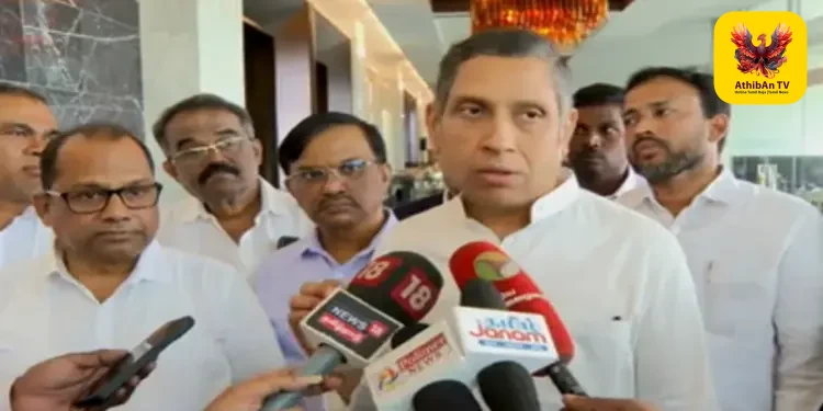 “காங்கிரஸ் தலைமையின் ஒப்புதலுடன்தான் விஜய்யைச் சந்தித்தேன்” – பிரவீன் சக்கரவர்த்தி அதிரடிப் பேட்டி!