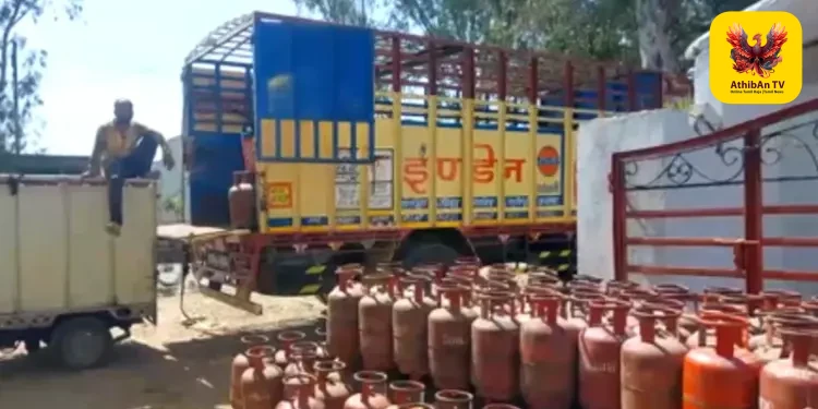 தேவையின்றி சிலிண்டர் முன்பதிவு செய்வதைத் தவிர்க்கவும்: வாடிக்கையாளர்களுக்கு எண்ணெய் நிறுவனங்கள் வேண்டுகோள்!