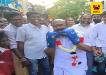 “8 லட்சம் கொடுத்தாலும் திமுக தோல்வி உறுதி” – ராயபுரத்தில் முன்னாள் அமைச்சர் ஜெயக்குமார் அதிரடிப் பேச்சு!