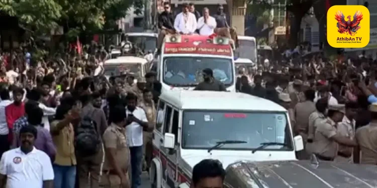 தவெக தலைவர் விஜய் மீது 3 பிரிவுகளின் கீழ் வழக்குப்பதிவு: சென்னையில் விதிமீறல் புகாரில் நடவடிக்கை!