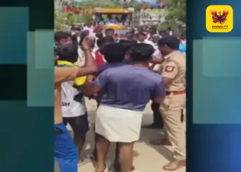 குறிஞ்சிப்பாடியில் பரபரப்பு: அமைச்சர் எம்.ஆர்.கே. பன்னீர்செல்வத்துடன் இளைஞர்கள் கடும் வாக்குவாதம் – திமுகவினரை விரட்டியடித்ததால் பரப்புரையில் முட்டுக்கட்டை!