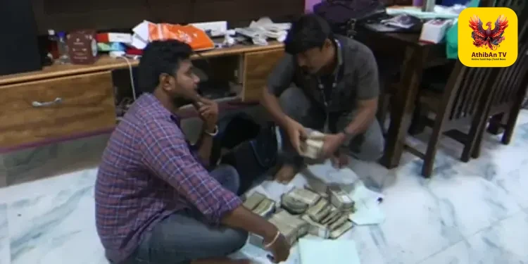 மயிலாப்பூர் பரபரப்பு: திமுக வேட்பாளரின் உதவியாளர் வீட்டில் பல கோடி ரூபாய் பறிமுதல்!