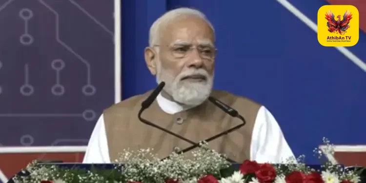 “ரூ.1.60 லட்சம் கோடியில் செமிகண்டக்டர் புரட்சி; உலகிற்காகத் தயாரிக்கும் இந்தியா!” – பிரதமர் மோடி பெருமிதம்!