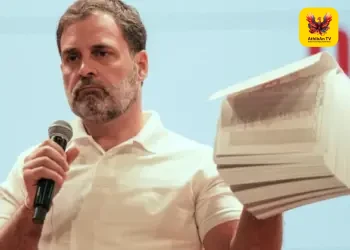 “சீட்டுக்கு ரூ. 5 கோடி வரை பேரம்?” – தமிழக காங்கிரஸ் வேட்பாளர் பட்டியலைக் கிழித்து எறிந்த ராகுல் காந்தி!