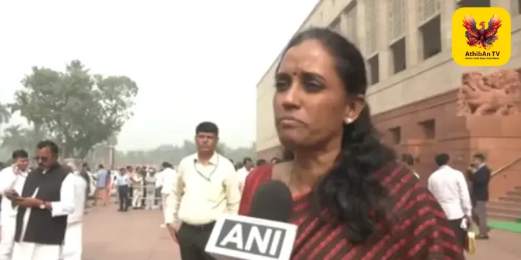 “தகுதியானவர்களுக்கு வாய்ப்பு மறுப்பு”: காங்கிரஸ் வேட்பாளர் பட்டியல் குறித்து எம்பி ஜோதிமணி அதிருப்தி!