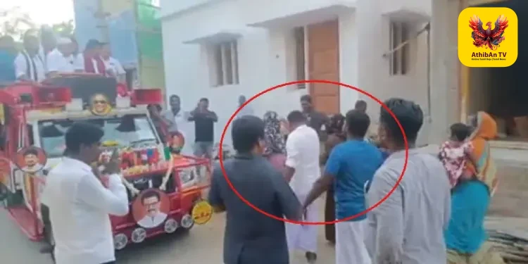 “எங்களுக்கு அடிப்படை வசதிகளே இல்லை” – அமைச்சர் அனிதா ராதாகிருஷ்ணனை முற்றுகையிட்ட இஸ்லாமிய பெண்கள்!