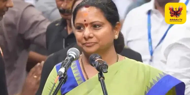 தந்தைக்கு எதிராக கவிதா போர்க்கொடி: ‘தெலங்கானா ராஷ்ட்ர சேனா’ புதிய கட்சி உதயம்!