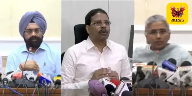 தமிழகத்தில் அதிரடி மாற்றம்: 17 ஐஏஎஸ் அதிகாரிகள் இடமாற்றம் – அரசு உத்தரவு!
