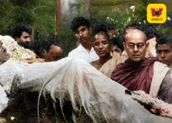 “1964 நேருவின் இறுதிச்சடங்கில் நேரில் வந்த நேதாஜி!” – மே 27 நேரு நினைவு தினத்தில் பகிரப்படும் பரபரப்பான வரலாற்றுப் பதிவு