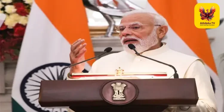 “காங்கிரஸ் ஒரு ஒட்டுண்ணி; கூட்டணிக் கட்சிகளையே முதுகில் குத்தும்” – பிரதமர் மோடி கடும் தாக்கு!