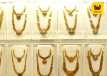 மத்திய அரசு அதிரடி: தங்கம் மற்றும் வெள்ளி மீதான இறக்குமதி வரி 15 சதவீதமாக உயர்வு!