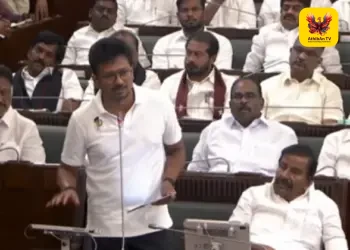 “சோபா செட் அனுப்பி அமைக்கப்பட்ட ஆட்சி அல்ல திமுக ஆட்சி” – முதலமைச்சர் விஜய்க்கு உதயநிதி ஸ்டாலின் கடும் கண்டனம்!