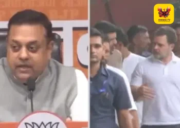 “22 ஆண்டுகளில் 54 வெளிநாட்டுப் பயணங்கள்” – ராகுல் காந்திக்கு பாஜக எம்பி சம்பித் பத்ரா அடுக்கடுக்கான கேள்விகள்!