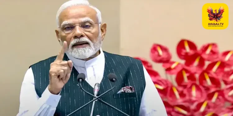 மத்திய அரசின் 19-ஆவது “ரோஜ்கர் மேளா”: நாடு முழுவதும் 51,000 இளைஞர்களுக்குப் பணி ஆணைகளை வழங்கினார் பிரதமர் மோடி!