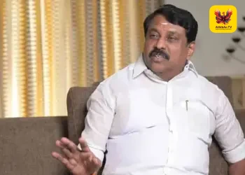 “ரீல்ஸிலிருந்து விடுபட்டு எப்போது ரியாலிட்டிக்கு வருவீர்கள்?” – தவெக அரசு மீது பாஜக மாநில தலைவர் நயினார் நாகேந்திரன் கடும் தாக்கு!