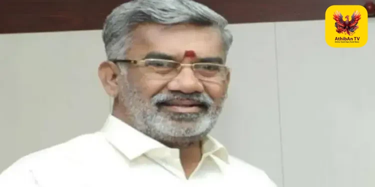 அதிமுகவிலிருந்து அடுத்த விக்கெட்: முதலமைச்சர் விஜய் முன்னிலையில் தவெக-வில் இணைந்தார் முன்னாள் அமைச்சர் வெல்லமண்டி நடராஜன்!