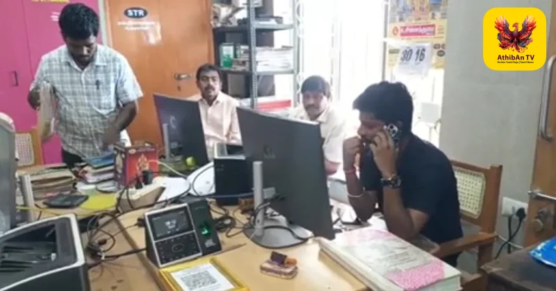 அமைச்சரிடமே ரூ.4,000 லஞ்சம் வாங்கிய அர்ச்சகர் சஸ்பெண்ட்! – திருச்செந்தூர் முருகன் கோயிலில் அதிரடி நடவடிக்கை!