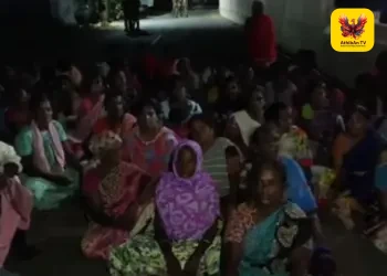 “நெட்டூரில் பயங்கரம்” – சாலையில் நடந்து சென்ற 6 பேருக்கு முகமூடி கும்பல் அதிரடி அரிவாள் வெட்டு: உறவினர்கள் விடிய விடியச் சாலை மறியல்!