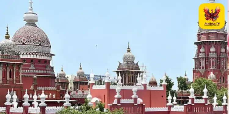“பணம் கொடுத்தால் கடவுளைக் கட்டியணைக்க முடியுமா?” – விஐபி தரிசன விவகாரத்தில் தமிழக அரசுக்குச் சென்னை உயர் நீதிமன்றம் சரமாரி கேள்வி!
